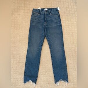 Good American cropped jeans